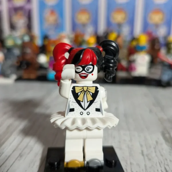 LEGO Minifigures - Disco Harley Quinn