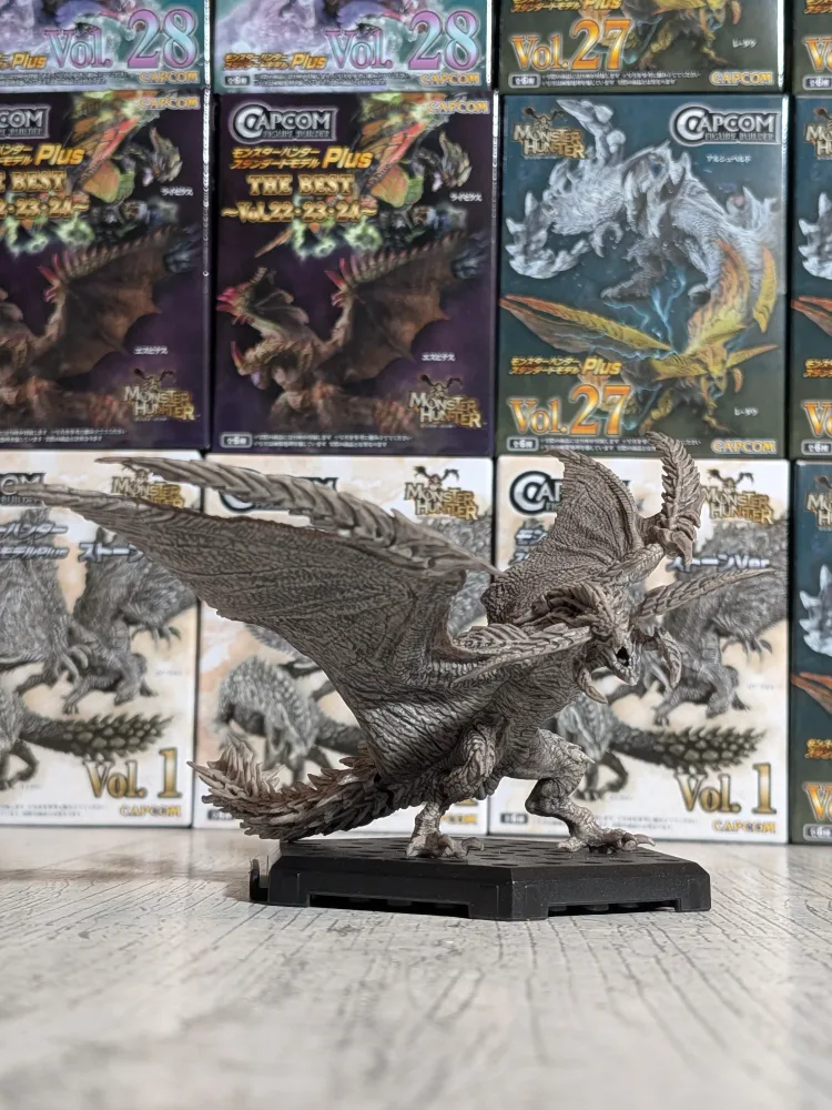 Capcom Figure Builder - CFB Vol. 27 - Monster Hunter Wilds - Rey Dau (Stone Version) - (~11cm)