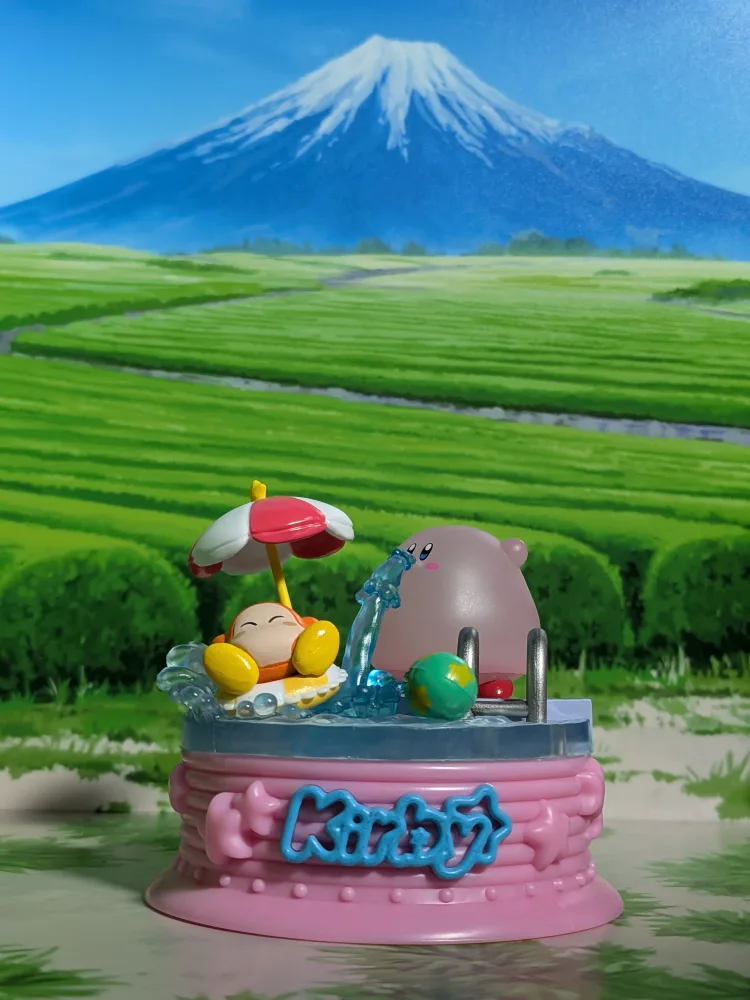 Re-Ment - Kirby in Pop City!! - On s'amuse bien dans l'eau !