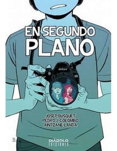 EN SEGUNDO PLANO