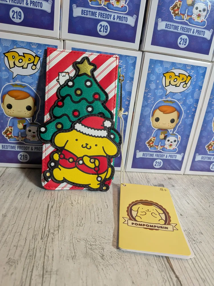 Loungefly Sanrio - Pompompurin Holiday Large Cardholder 🎄