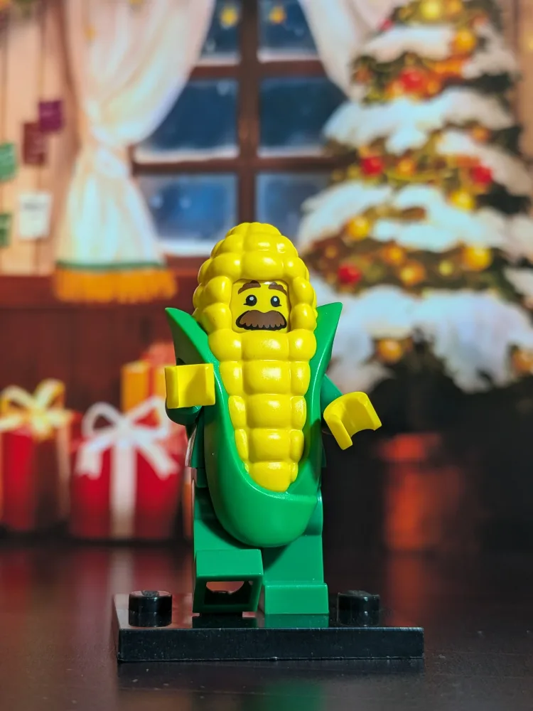 LEGO Minifigures - Corn Cob Guy