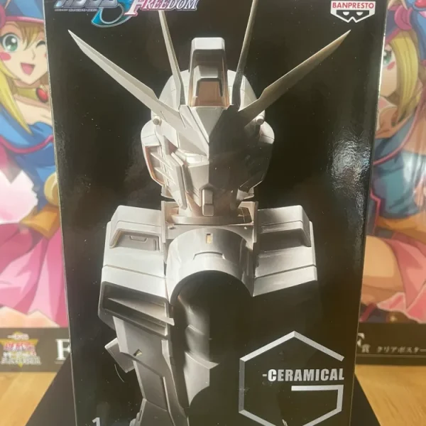 Gundam SEED Freedom – Rising Freedom Gundam Bust G-CERAMICAL Figure 23 cm Banpresto