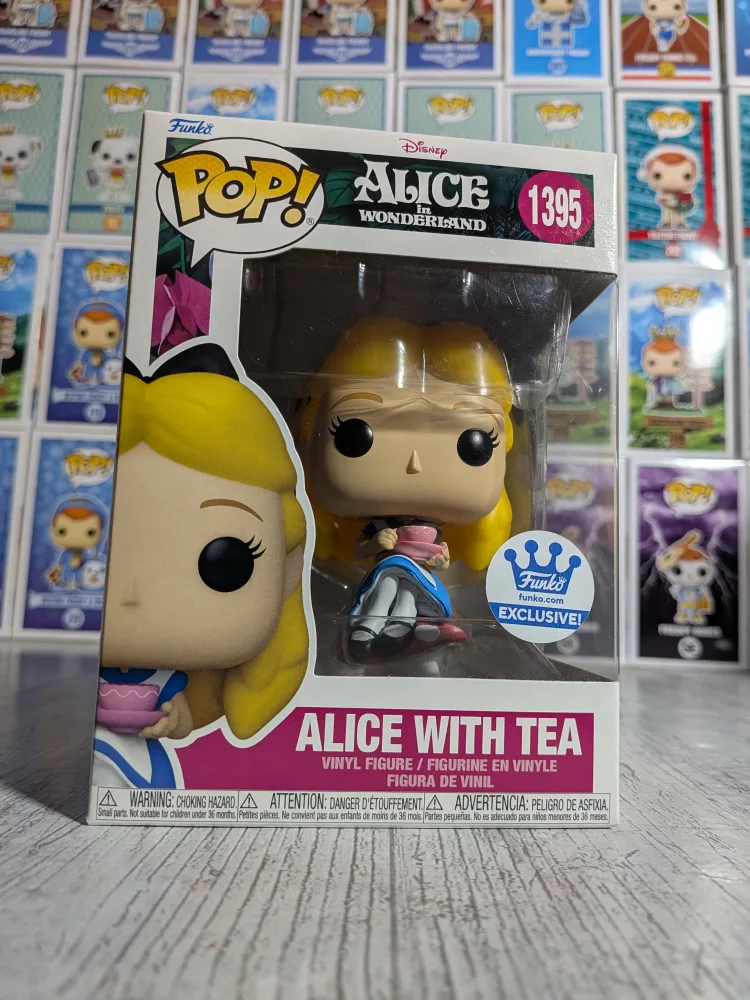 Funko Pop Disney #1395 - Alice with Tea